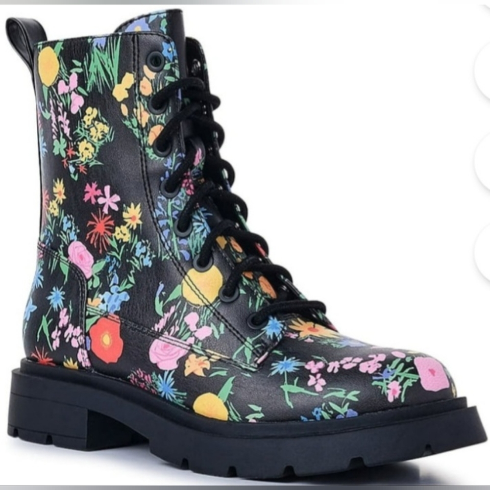 NO BOUNDARIES Women's Floral Combat Boots Size 6 NIB BRAND NEW IN BOX